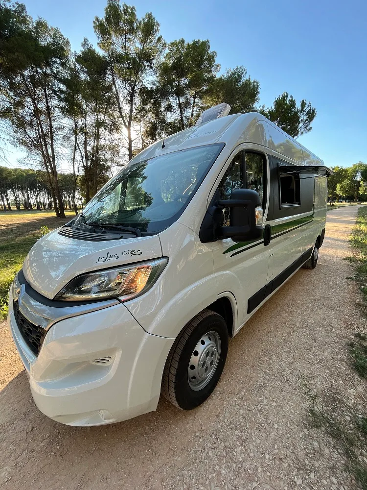 Islas Cíes · Citroën Jumper L3H2