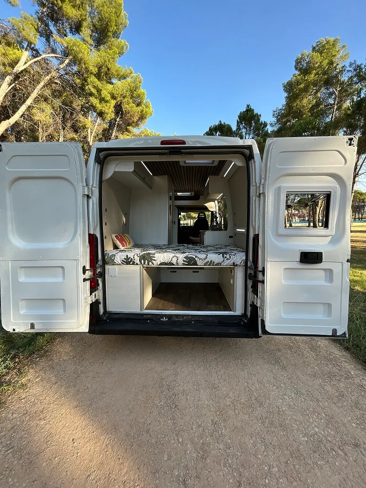 Islas Cíes · Citroën Jumper L3H2 · foto 4
