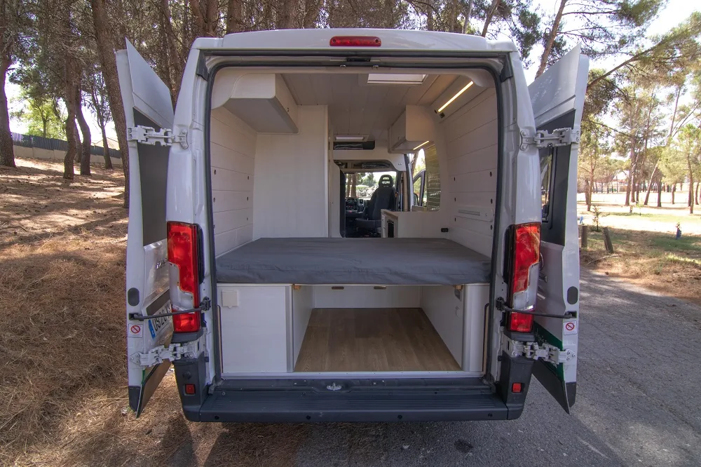 Ducato L3 H2 · Gran Volumen · Camper de Alquicamper en flota 2022-2026 · foto 9
