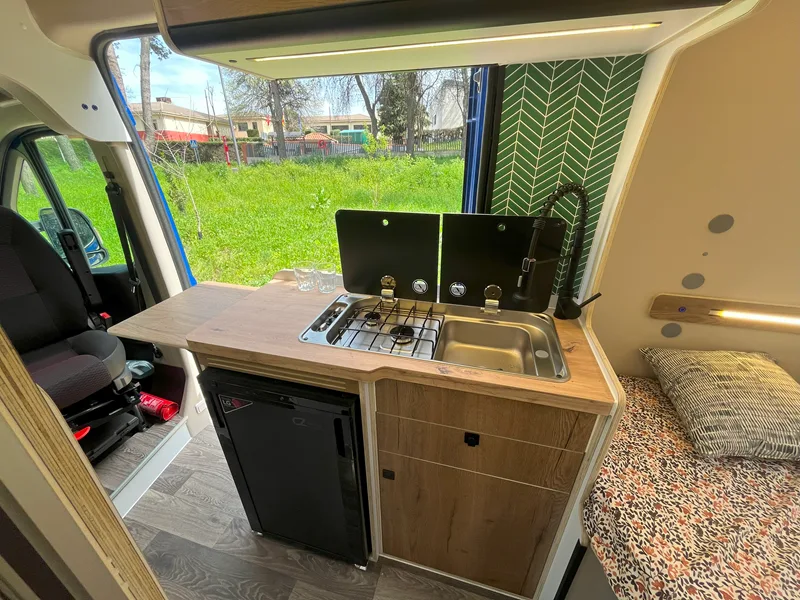 Arousa · Peugeot Boxer L2H2 · foto 5