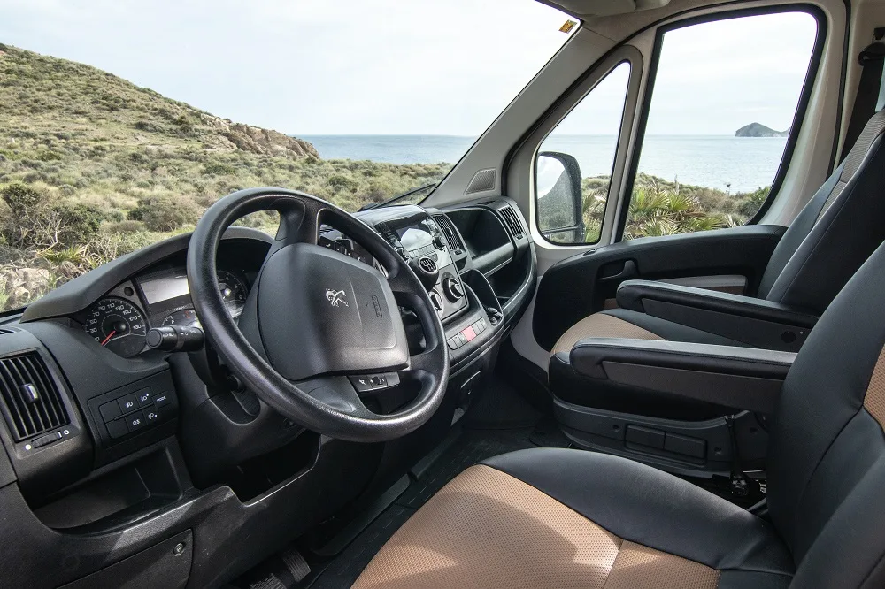 El Hierro · Peugeot Boxer L3H2 · foto 4