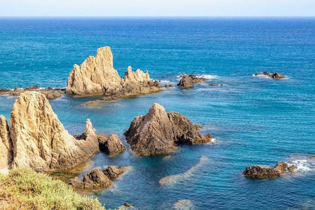 Furgoneta camper en Cabo de Gata, Almería · ruta en camper por España