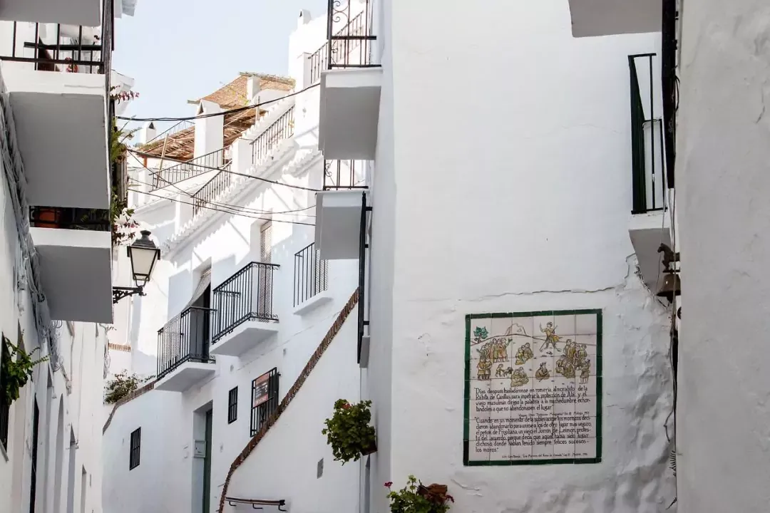 Furgoneta camper por los Pueblos Blancos de Andalucía · ruta en camper