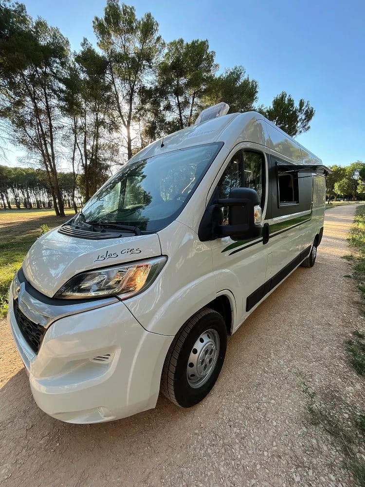 Islas Cíes · Citroën Jumper L3H2 · foto 1